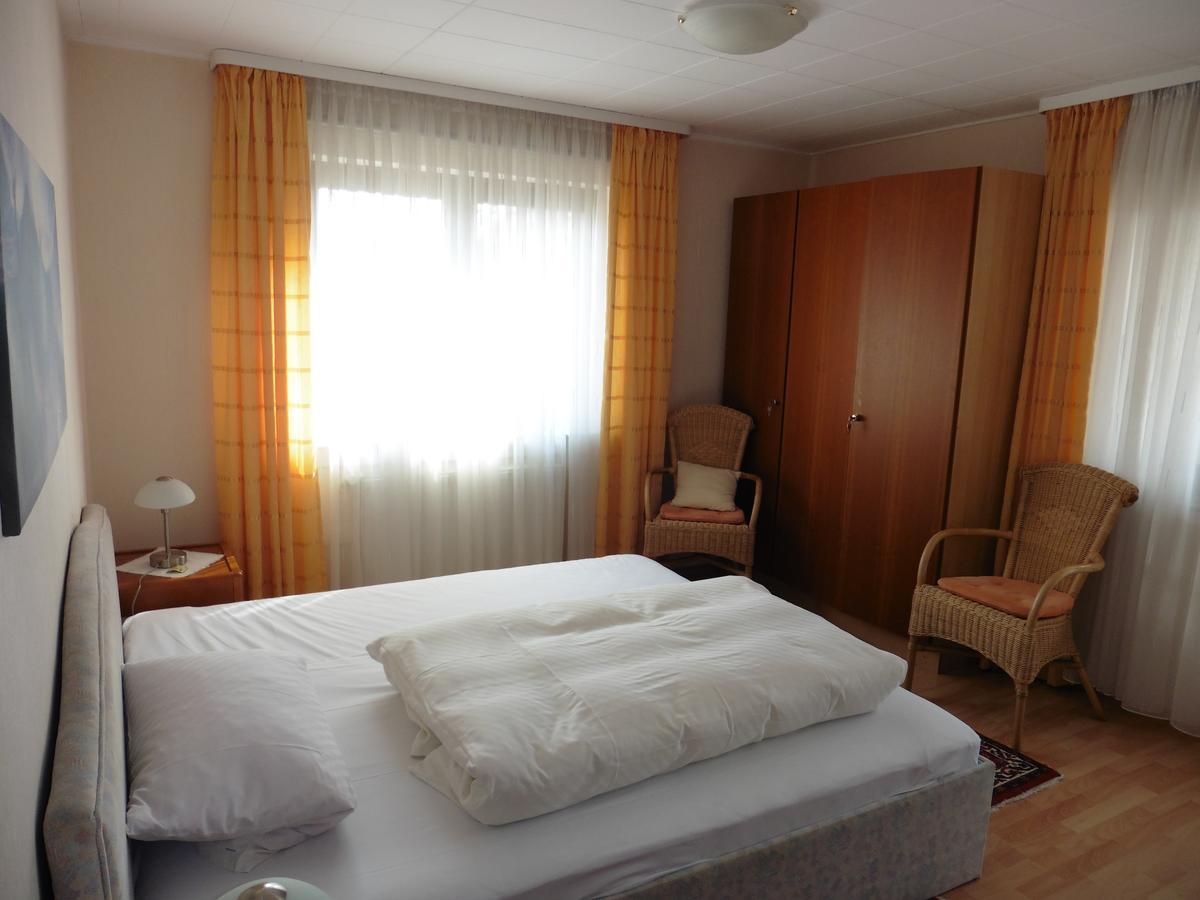 Gasthof Rockensuess Schwalmstadt Ruang foto